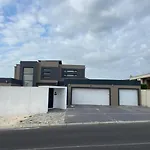Cottage On 36 Neethlingshof
