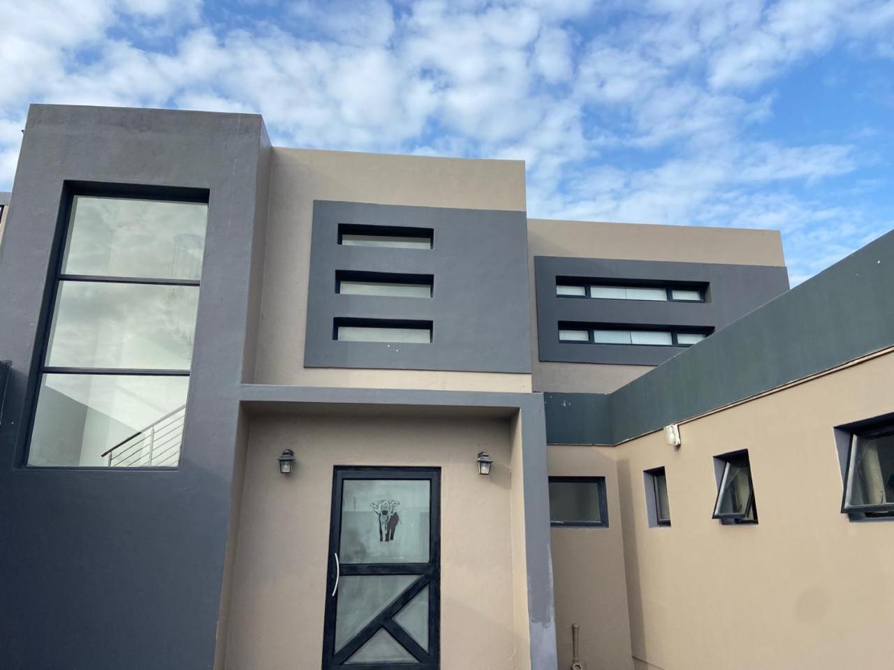 Apartment On 36 Neethlingshof