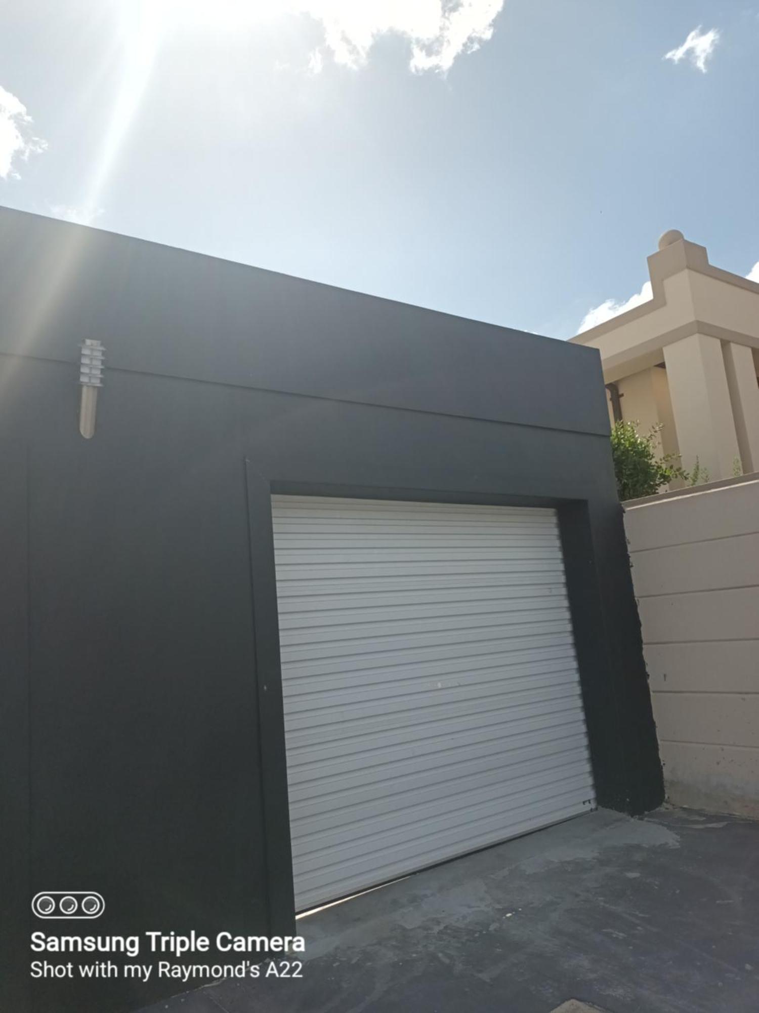 On 36 Neethlingshof Apartment *